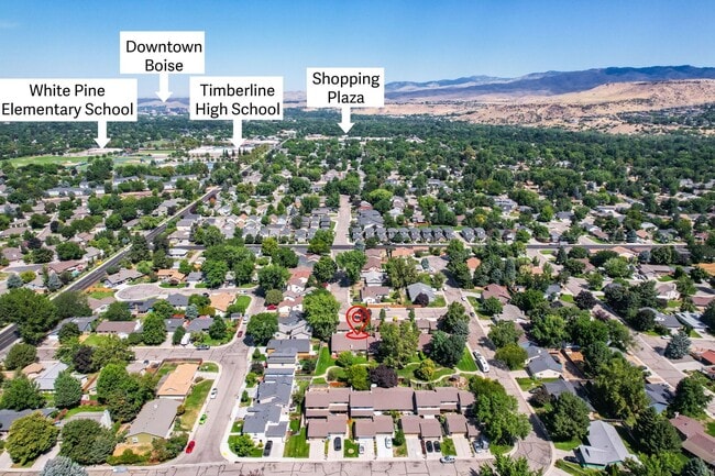 Photo - Prime SE Boise 3bd/2ba Townhome with 2-Car Garage