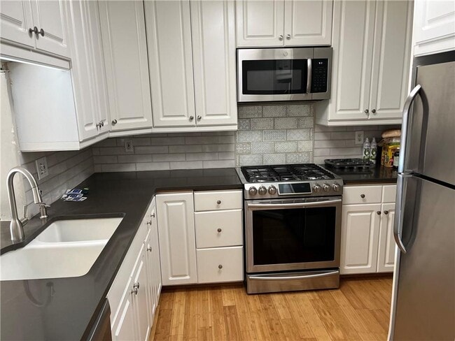 Photo - 209 14th St NE