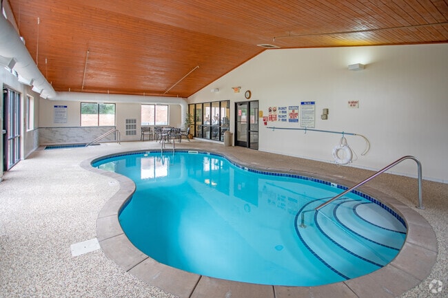 Piscina interior - Concord Green