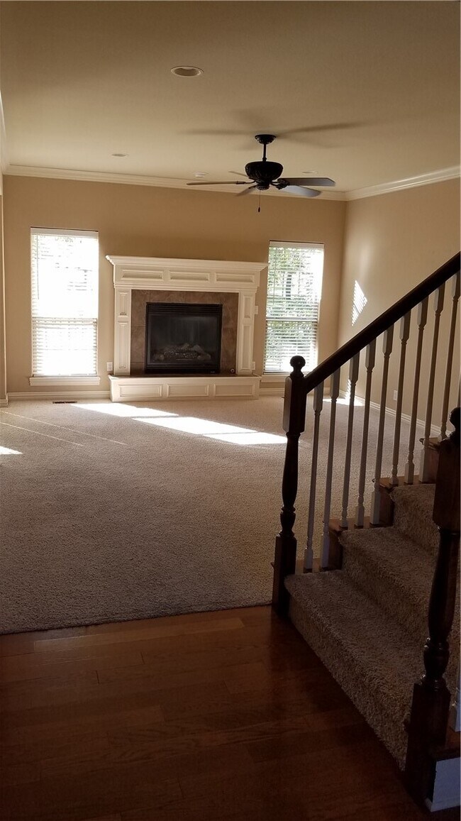 Photo - 6136 W Knoll View Way