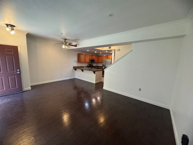 Photo - Spacious 2 Story Condo In Westlake Villas