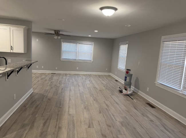 Photo - 924 Carpenter Fletcher Rd