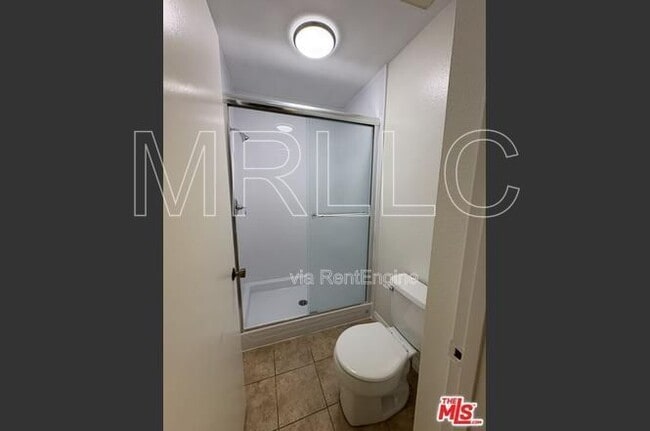 Photo - 15207 Magnolia Blvd Unit 209