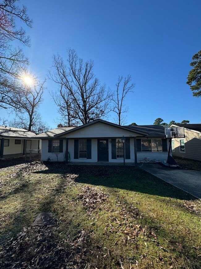 Building Photo - rental property