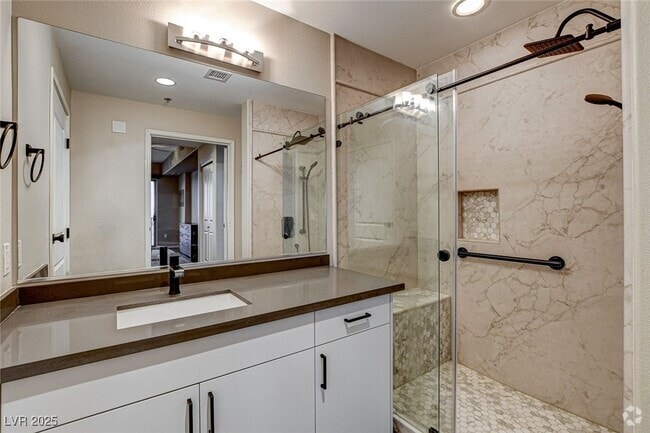 Building Photo - 8255 S Las Vegas Blvd Unit 705 Rental