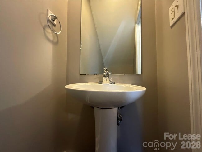 Photo - 1520 N Main Ave Unit 20