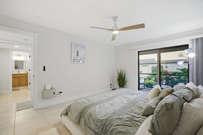 Photo - 12521 Kelly Sands Way Unit 34