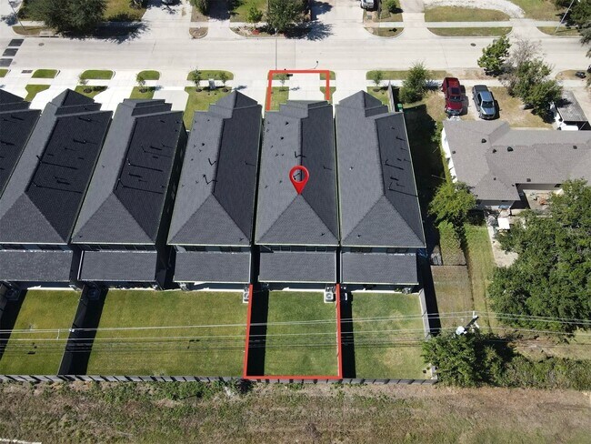 Photo - 1228 Wycliffe Dr