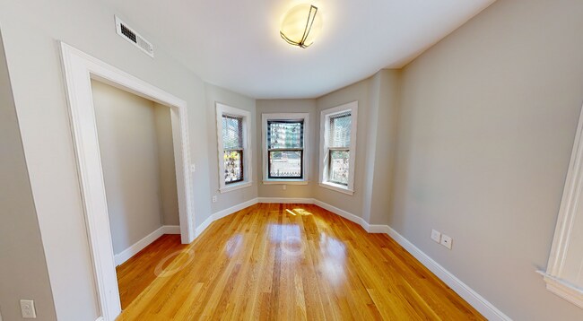 Photo - 900 Massachusetts Ave