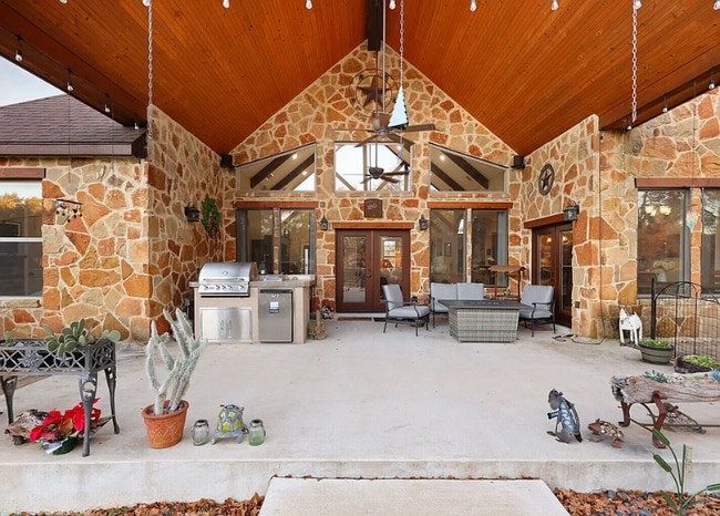 Photo - 103 Rio Grande Dr