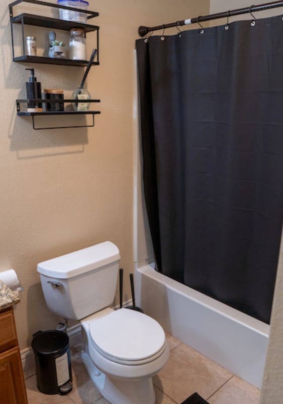 Photo - 430 N Civic Dr