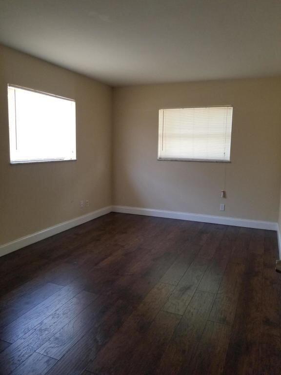 190 NE 40th St Unidad 196