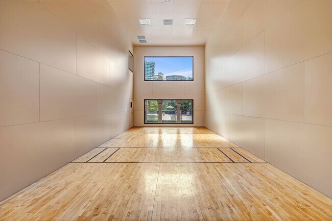 Villas at Katy Trail Apartments