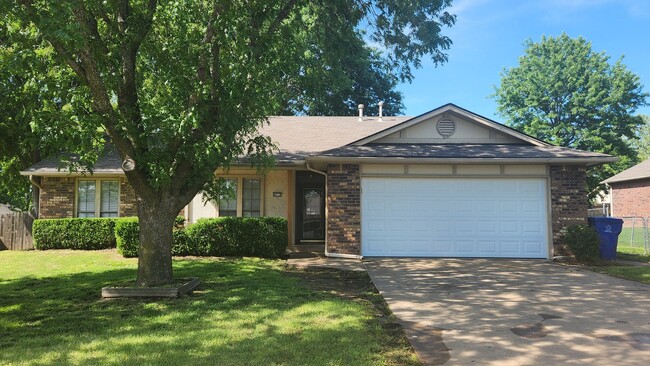 Charming Home in Broken Arrow School Distr... - Charming Home in Broken Arrow School Distr...
