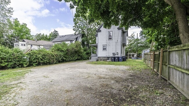 Photo - 1114 S Forest Ave