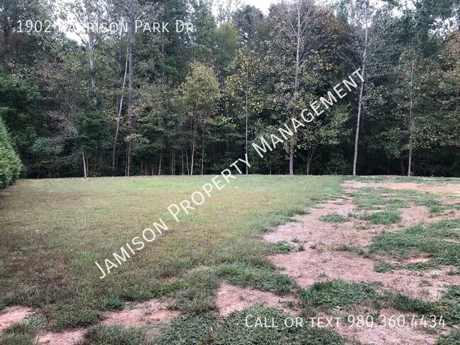 Photo - 1902 Harrison Park Dr