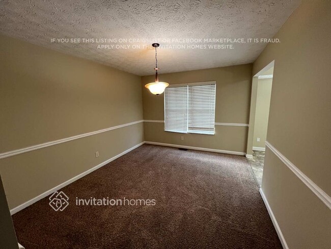 Photo - 842 Stonebridge Crescent