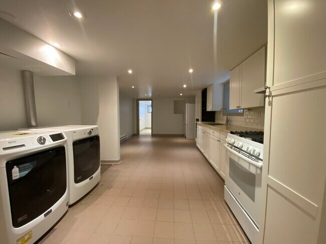 Photo - 209 Madison Ave Unit 5
