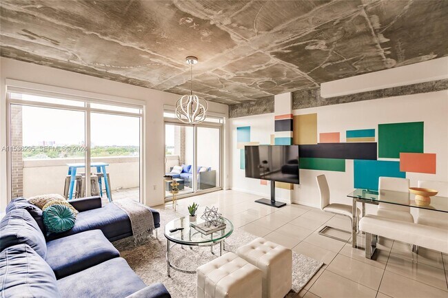 Photo - 3250 NE 1st Ave Unidad 549