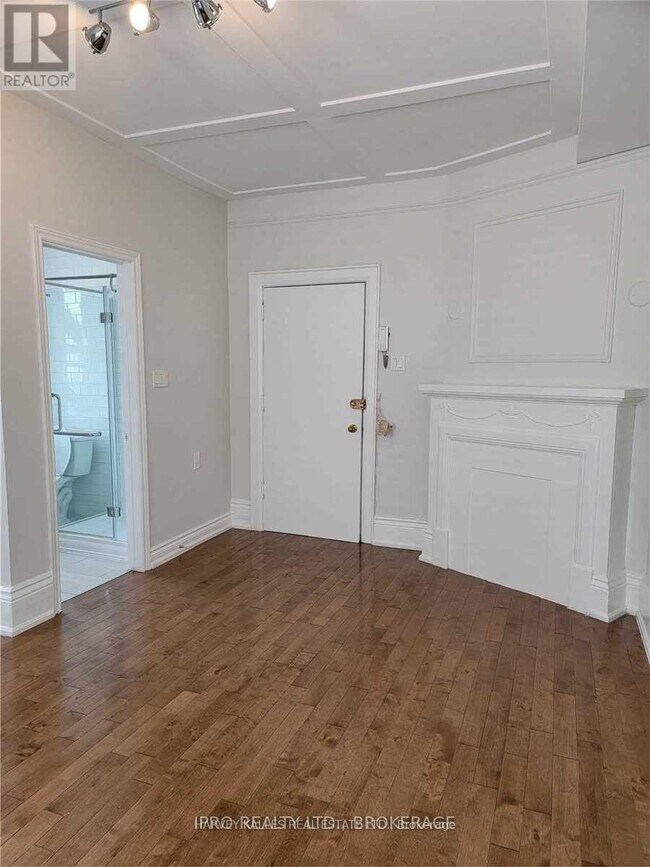 Photo - 757 Dovercourt Rd Unité G