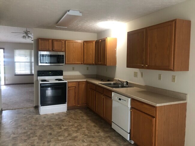 Photo - 3111 Kilbourne Ct Unit 3111 B Kilbourne