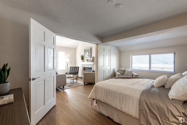 2BR, 2BA - The Corners of Copley Apartments