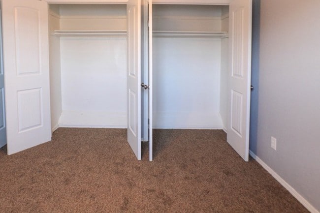 Photo - South Shore Apartments