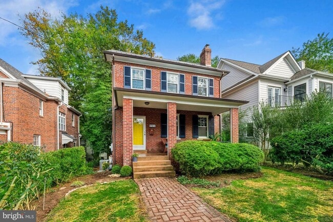 Photo - 5923 33rd St NW Casa