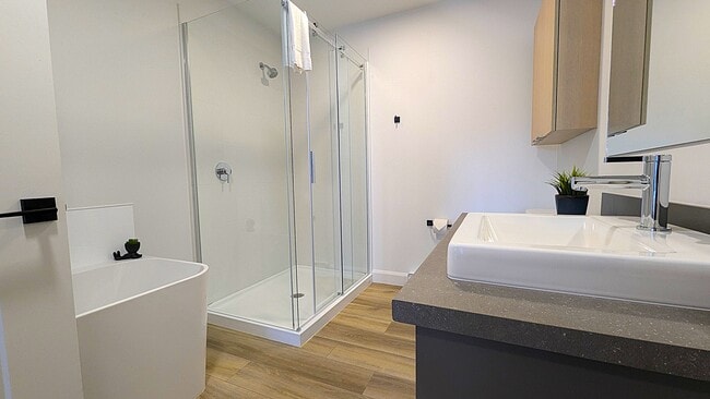 Photo - LaFleche Apartments