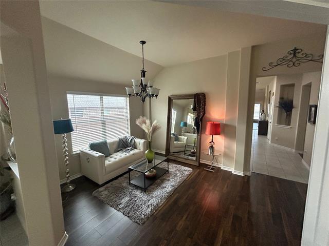 Photo - 1905 Sunflower Dr