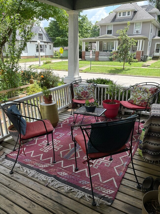 Porch - 302 W Illinois St