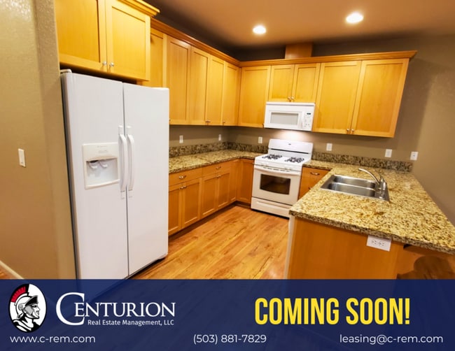 Building Photo - 425 Norway St NE Rental