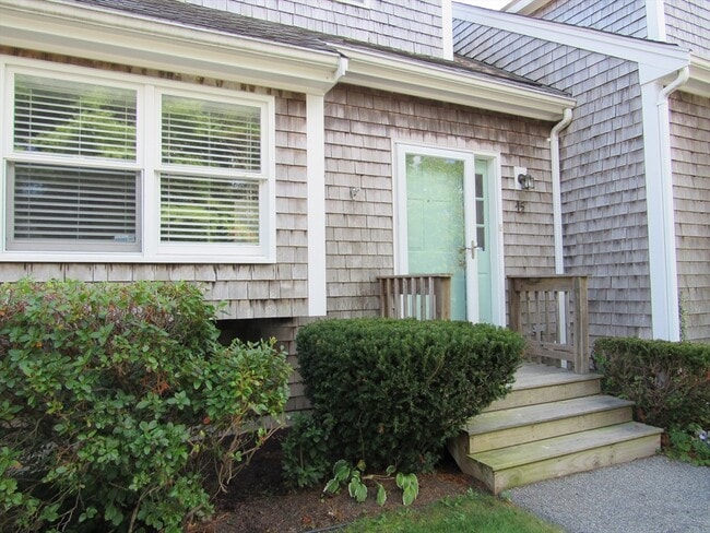 Building Photo - 45 Harbor Hill Dr Unit 45 Rental