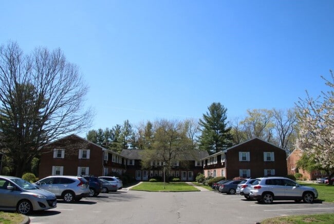 Suffield West Apartments