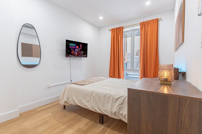 Photo - 1255 Decatur St Unidad ID1464903P