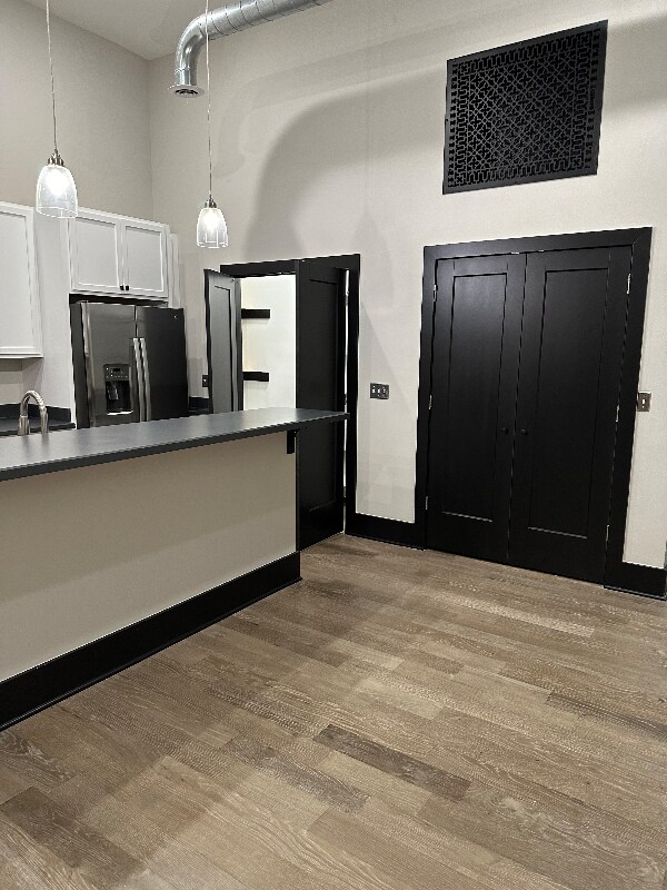 Photo - 430-432 Main St Unit 432 Main Apt 3