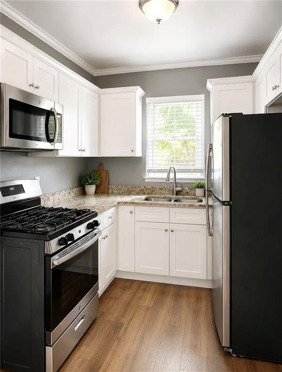 Photo - 2196 Knoll Dr
