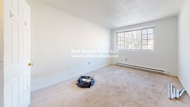 Photo - 216 Revere Beach Pkwy Unit 4