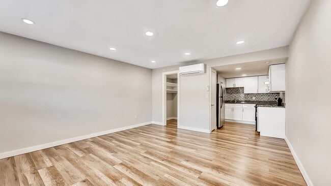 Photo - Crystal Gardens