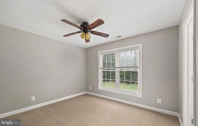 Photo - 16379 Covey Cir
