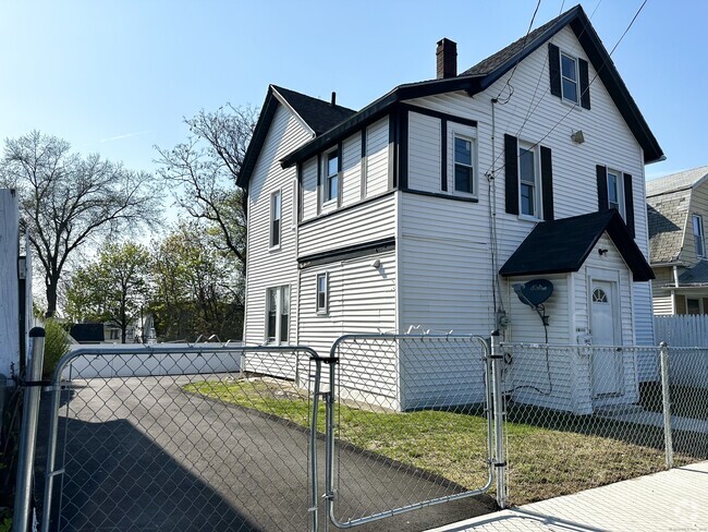 Building Photo - 1811 Central Ave Rental