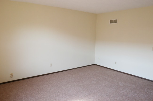 Photo - Perry Hills Colony