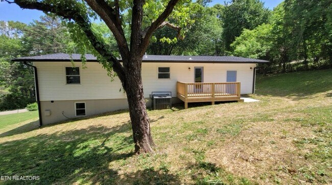Photo - 1805 Ferd Hickey Rd NW