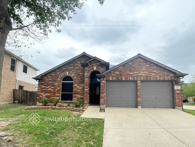 Building Photo - 501 Tumbleweed Dr