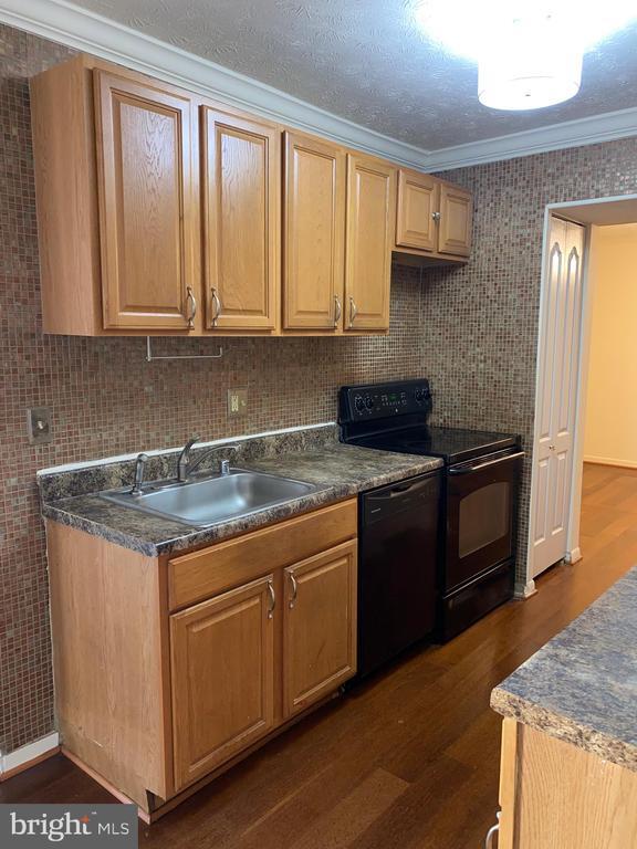 Photo - 8009 Mandan Rd Unit 303