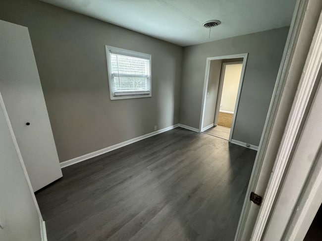 Photo - 1023 E Dixon St