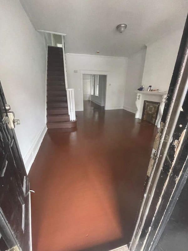 Photo - 889 Brooklyn St