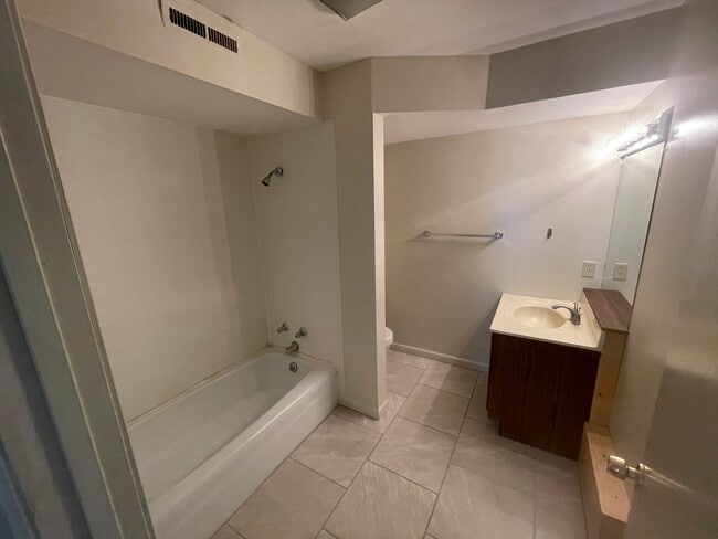 Photo - 3102 Alpine Dr Unit 102