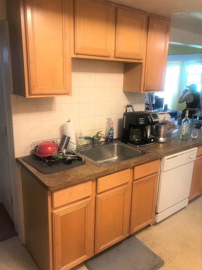 Photo - 225 Summer St Unit 223-3R