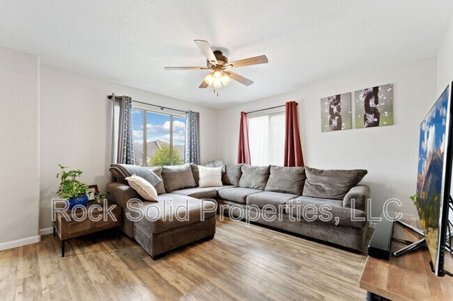 Photo - 4024 Gunsmoke Rd